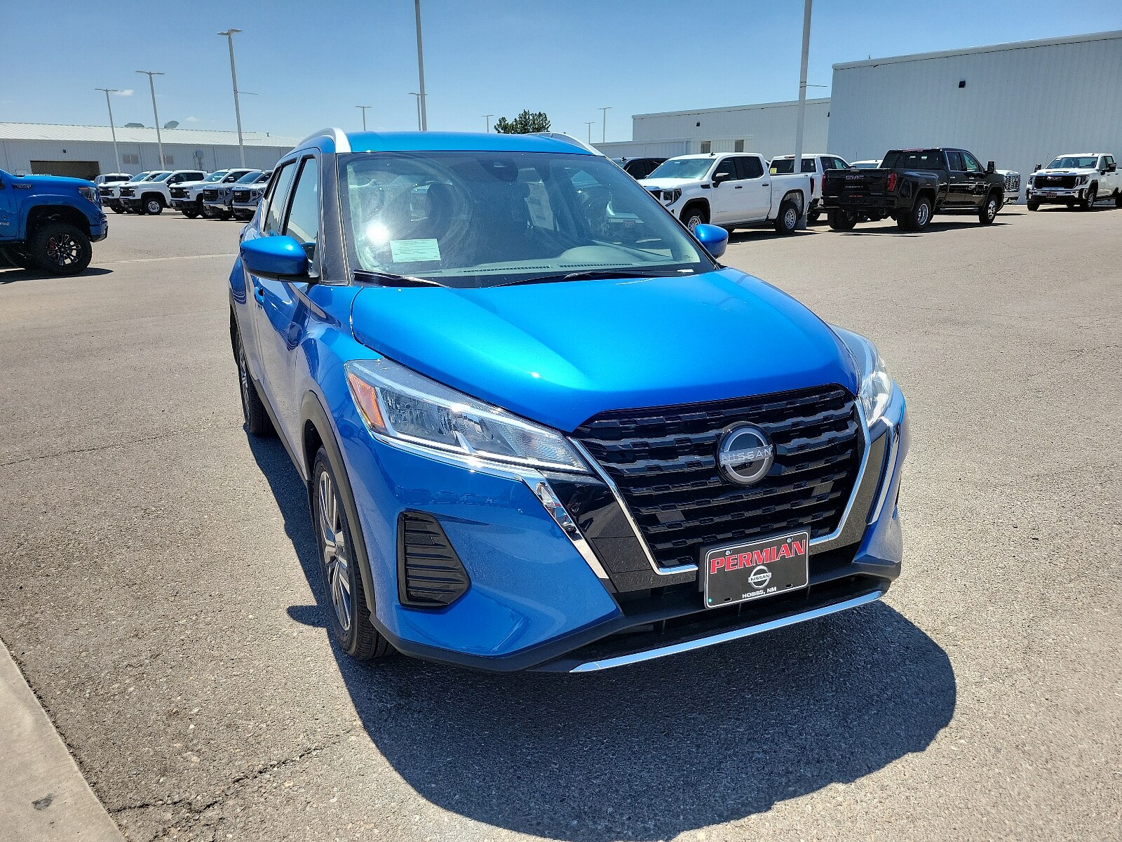 2024 Nissan Kicks SV photo 2