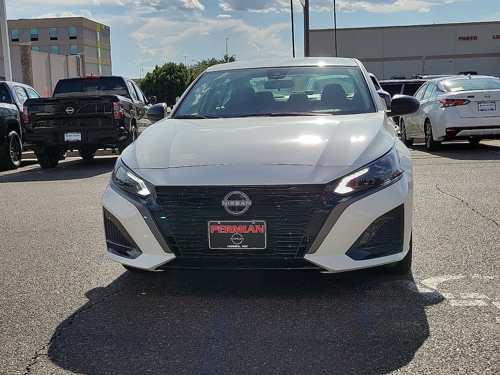 New 2026 Nissan Altima SV FWD Sedan