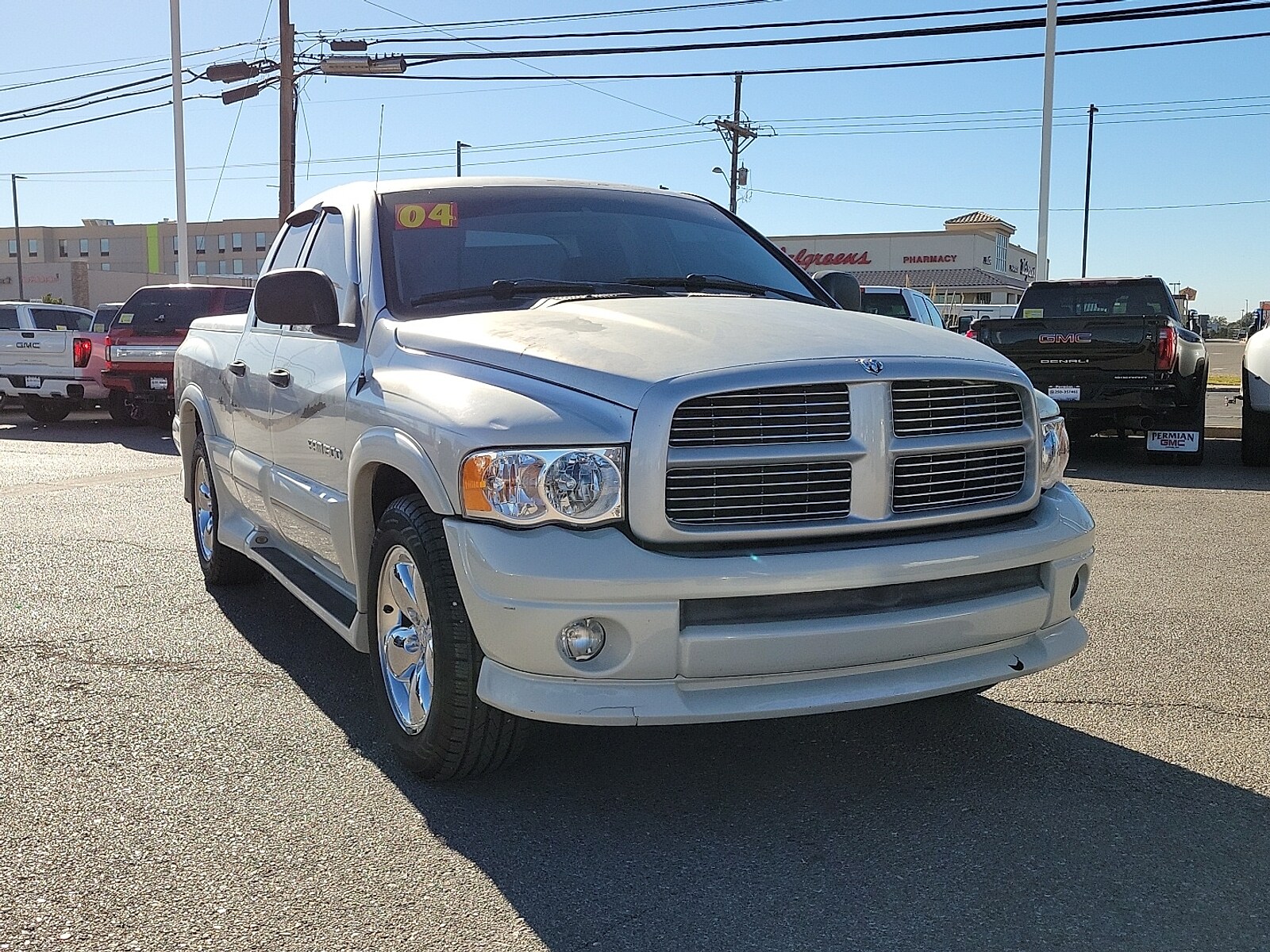 2004 Dodge Ram SLT Laramie photo 2