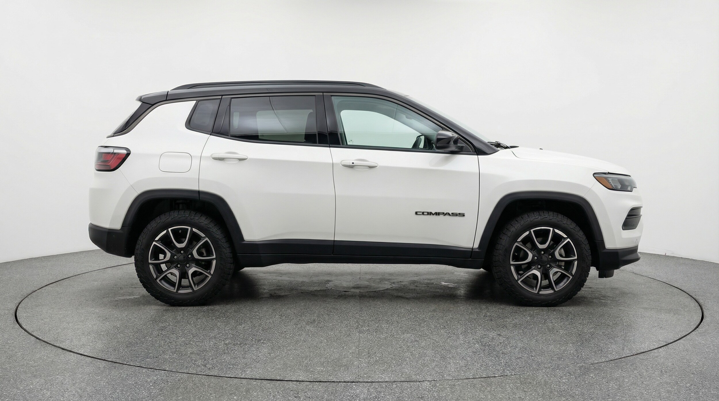 Thumbnail: 2025 Jeep Compass - 8