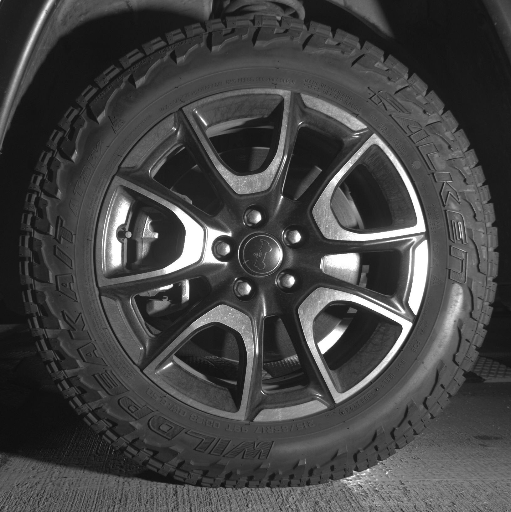 Thumbnail: 2025 Jeep Compass - 9