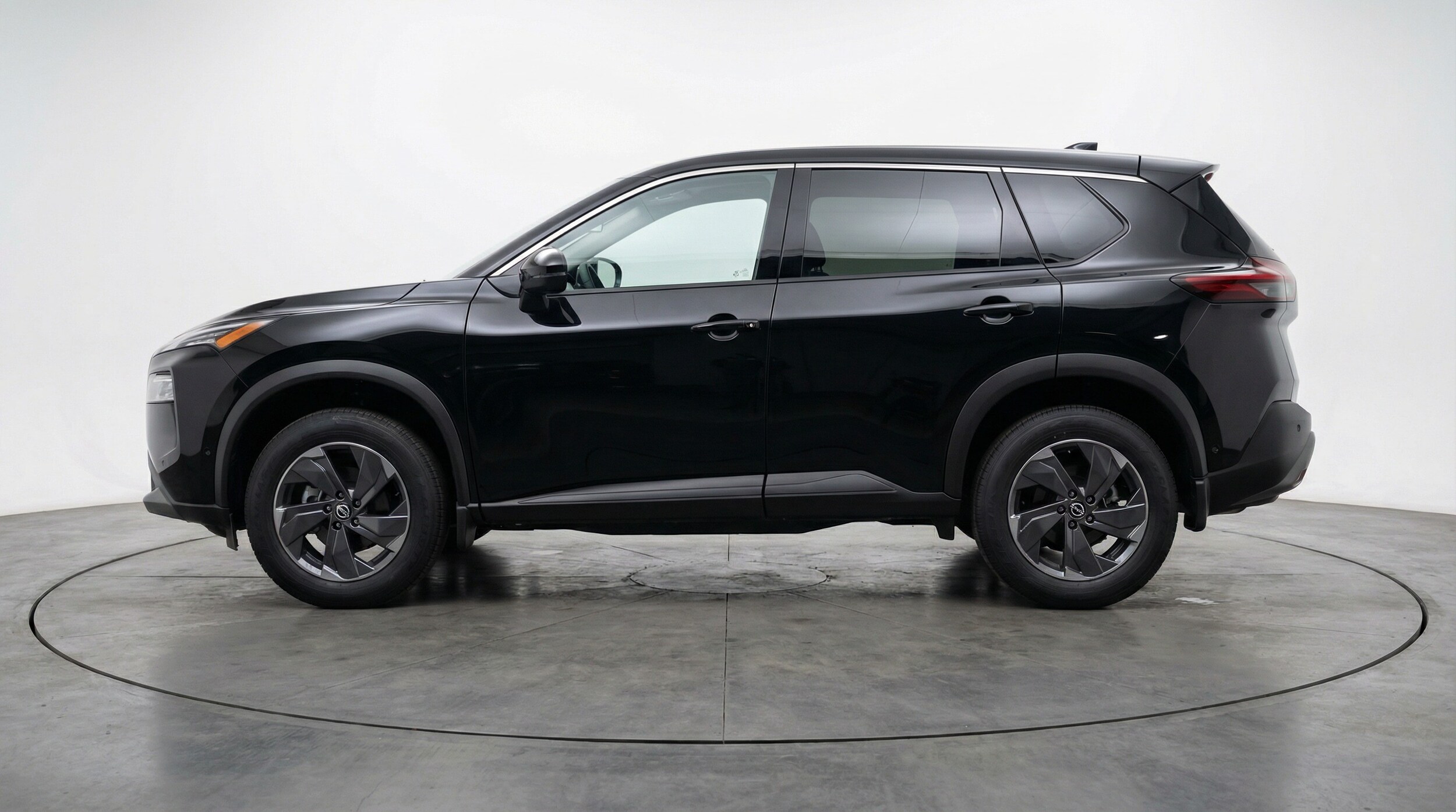 Thumbnail: 2025 Nissan Rogue - 4