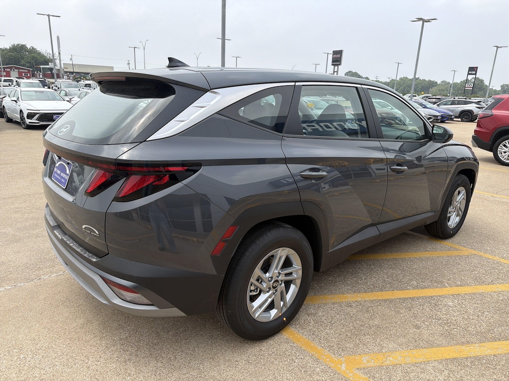 New 2026 Hyundai Tucson SE FWD SUV