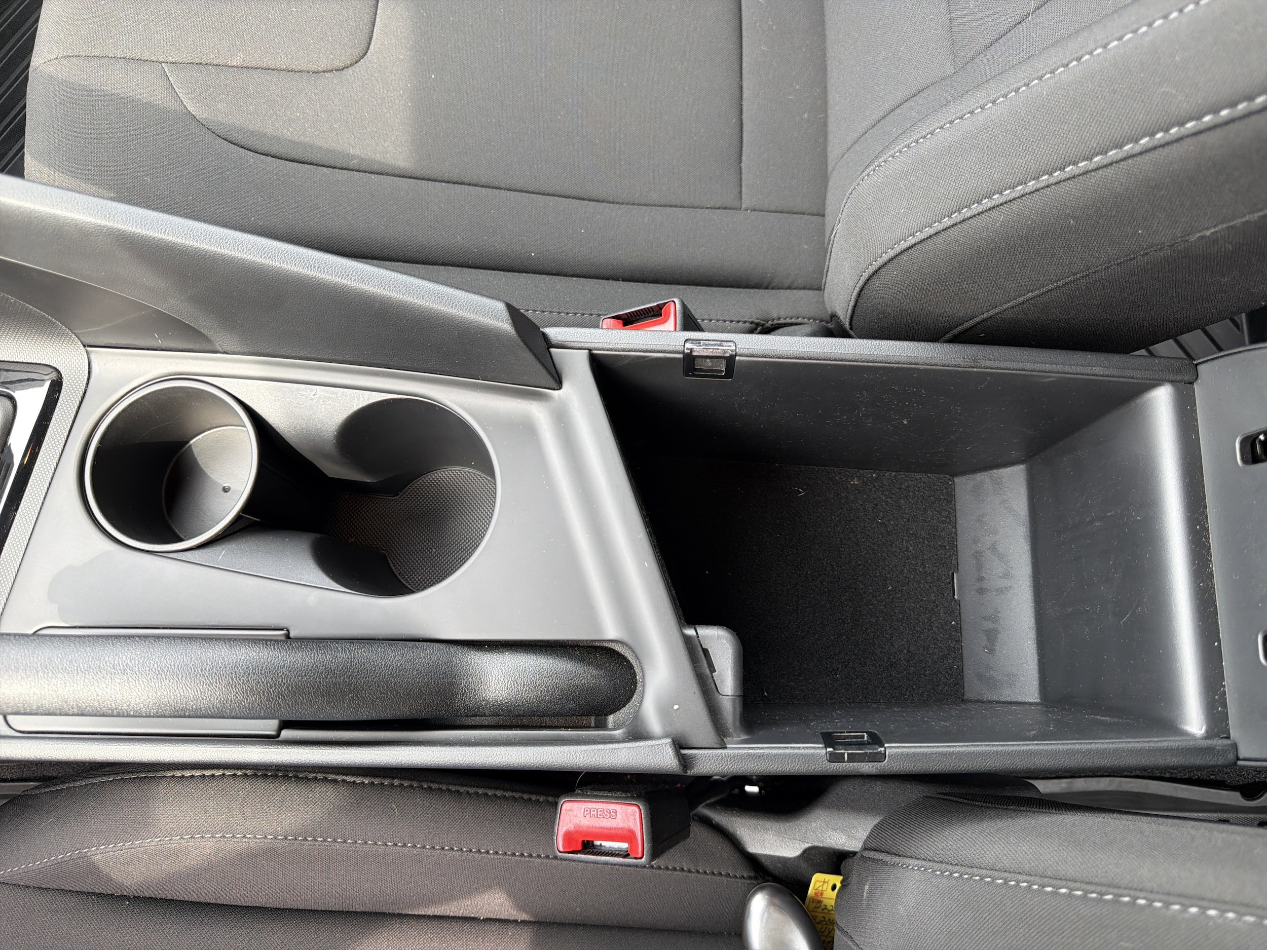 2025 Hyundai Elantra SEL - Photo 20
