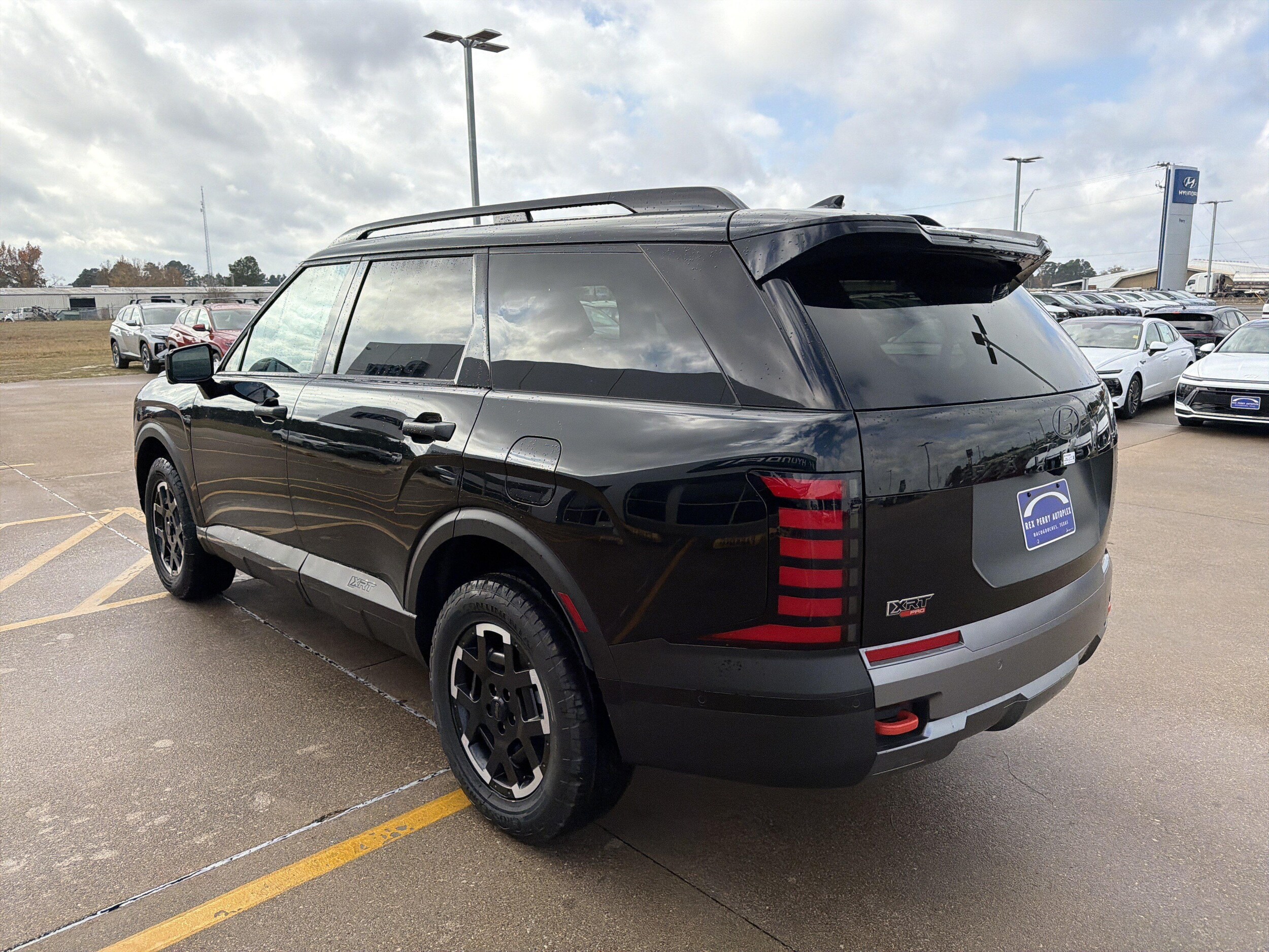 2026 Hyundai Palisade XRT Pro - Photo 4