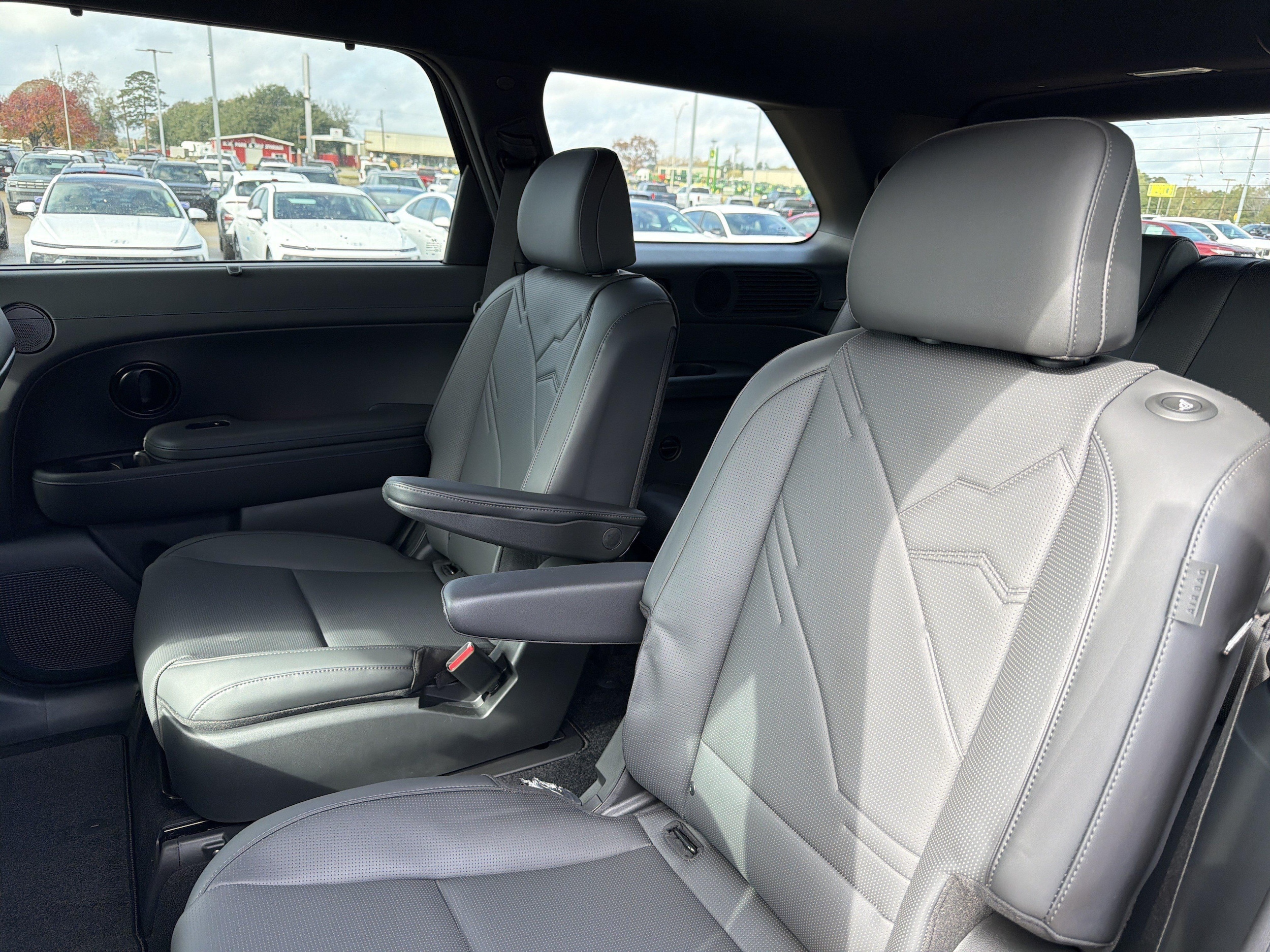 2026 Hyundai Palisade XRT Pro - Photo 6