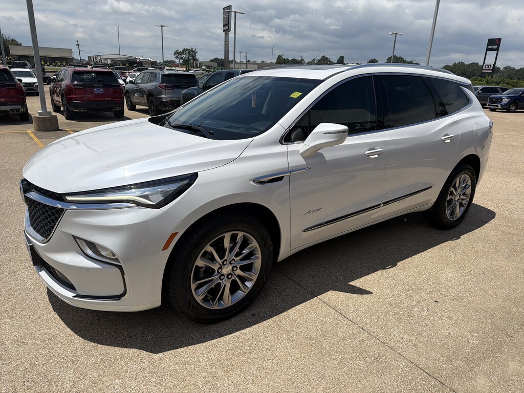 Used 2022 Buick Enclave Avenir SUV