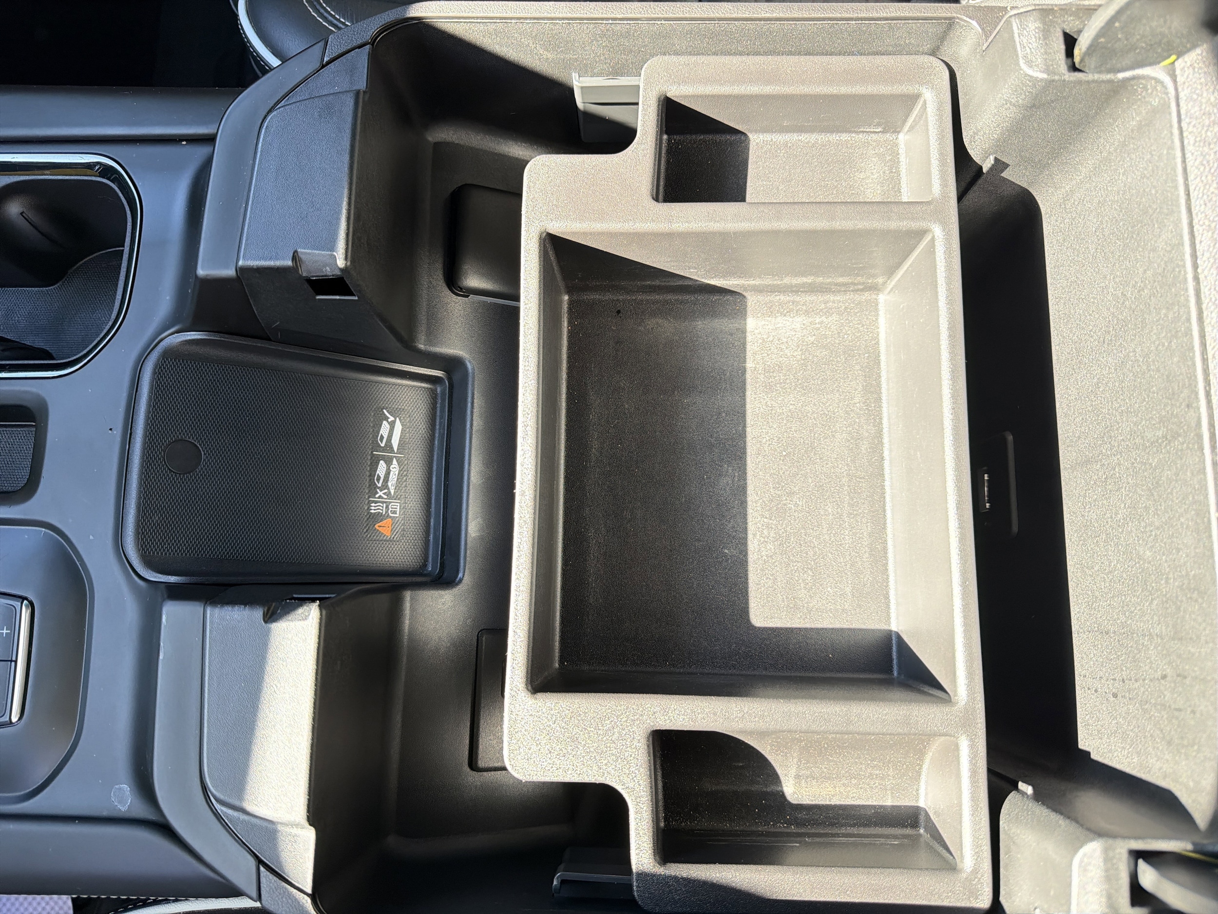 2024 GMC Sierra 1500 AT4X - Photo 18
