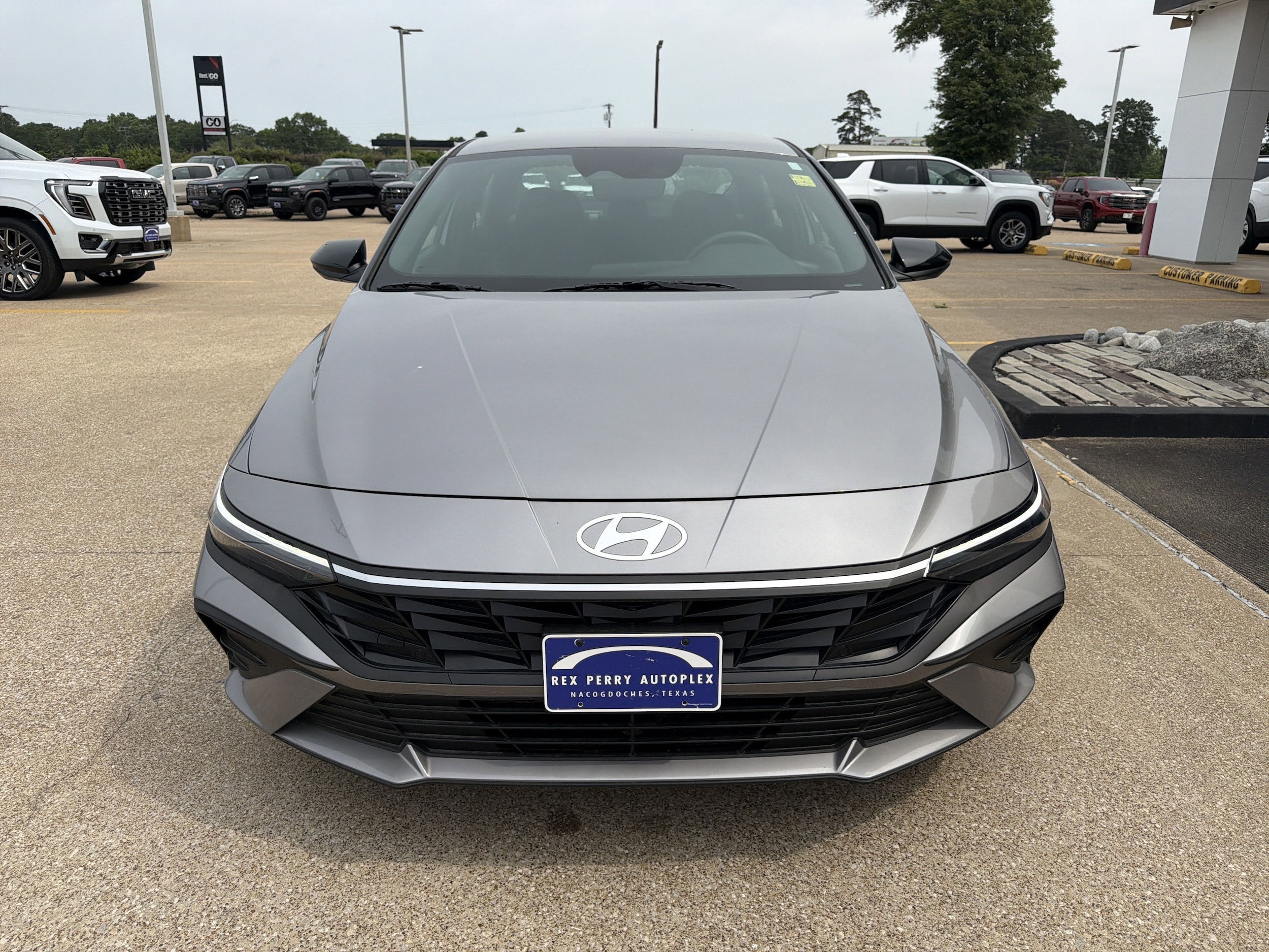 2025 Hyundai Elantra SEL - Photo 24