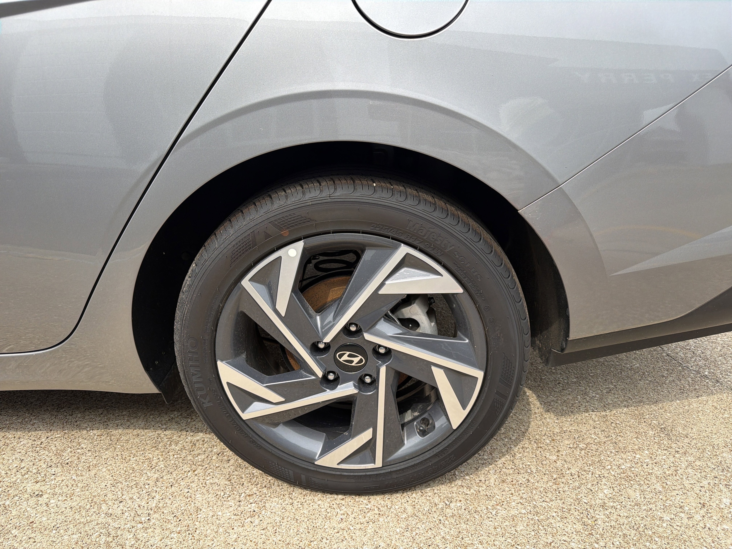 2025 Hyundai Elantra SEL - Photo 27