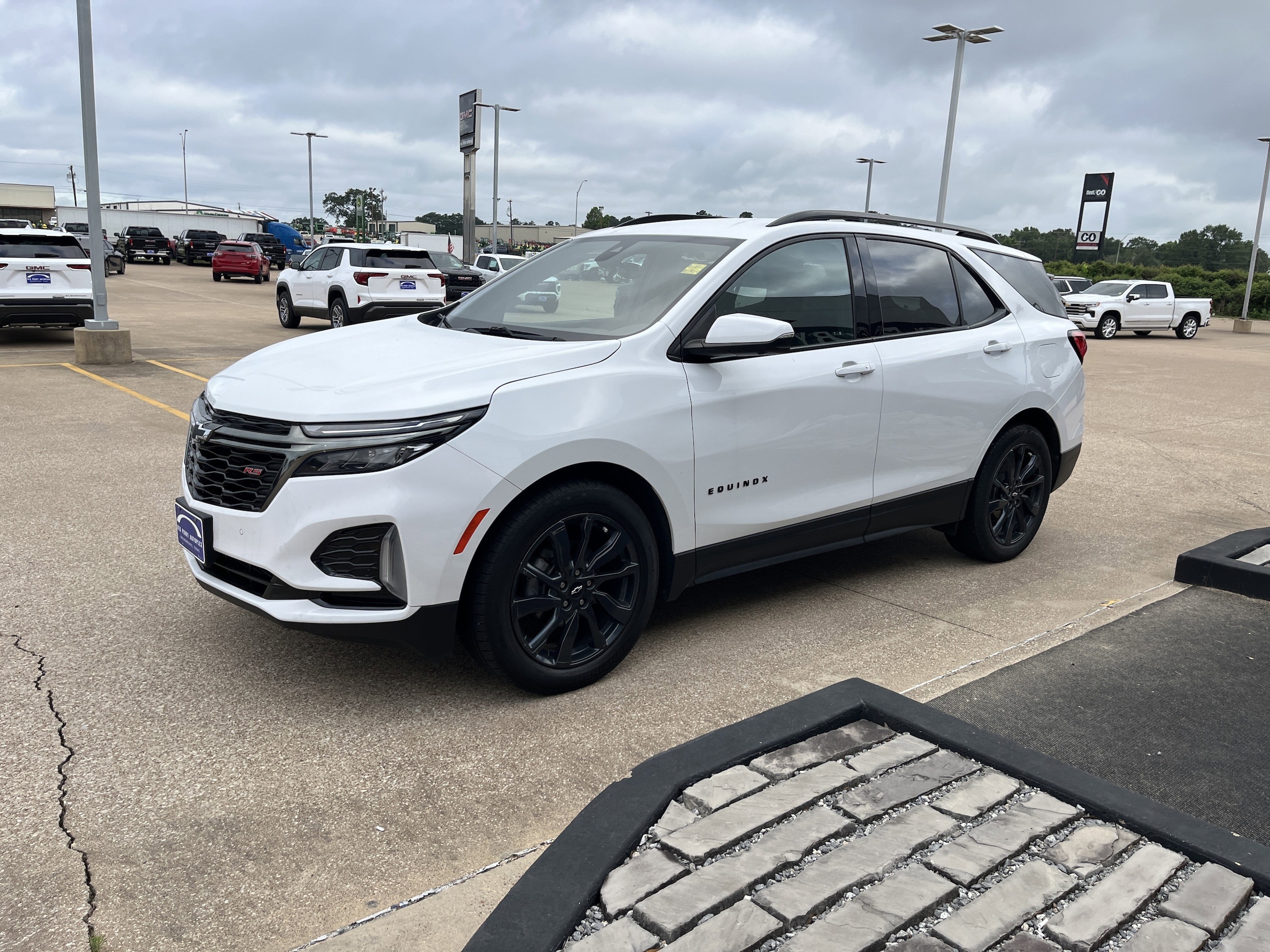 2022 Chevrolet Equinox RS 1.5T's photo