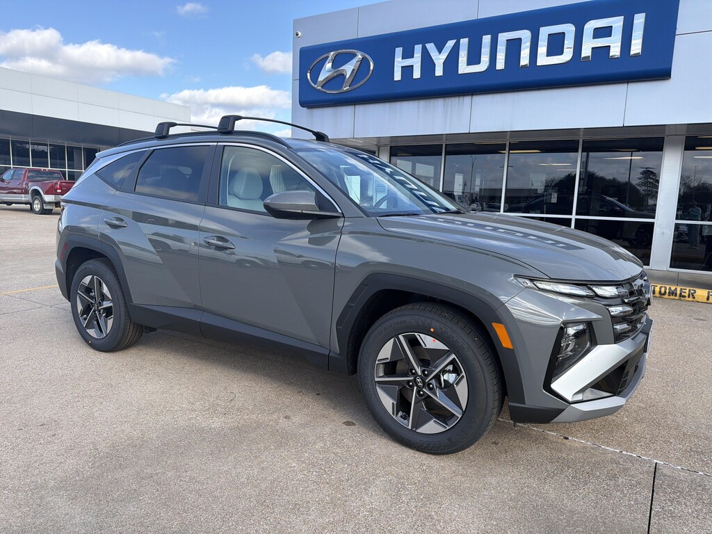 New 2026 Hyundai Tucson SEL FWD SUV