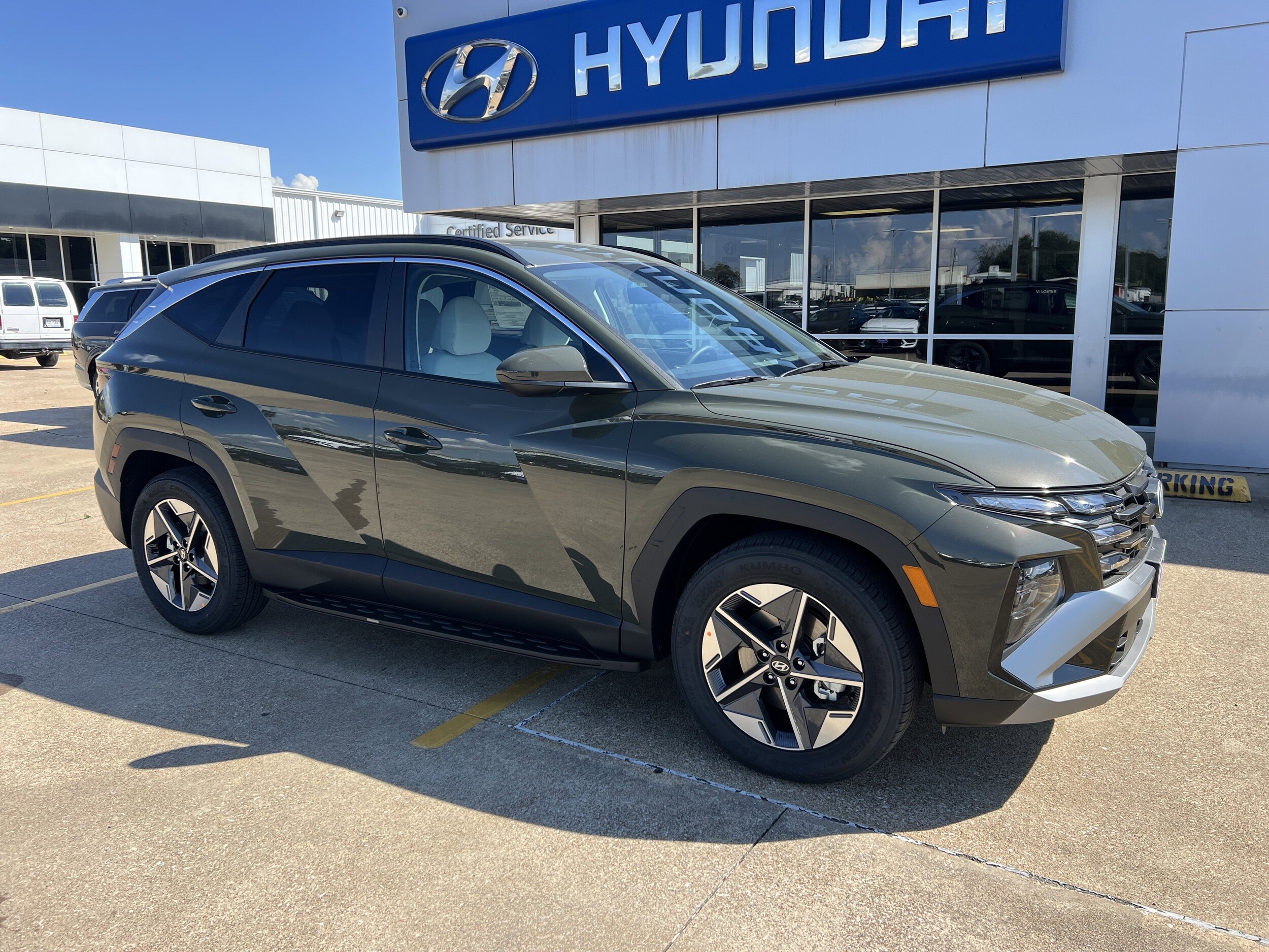 2026 Hyundai Tucson SEL photo 2