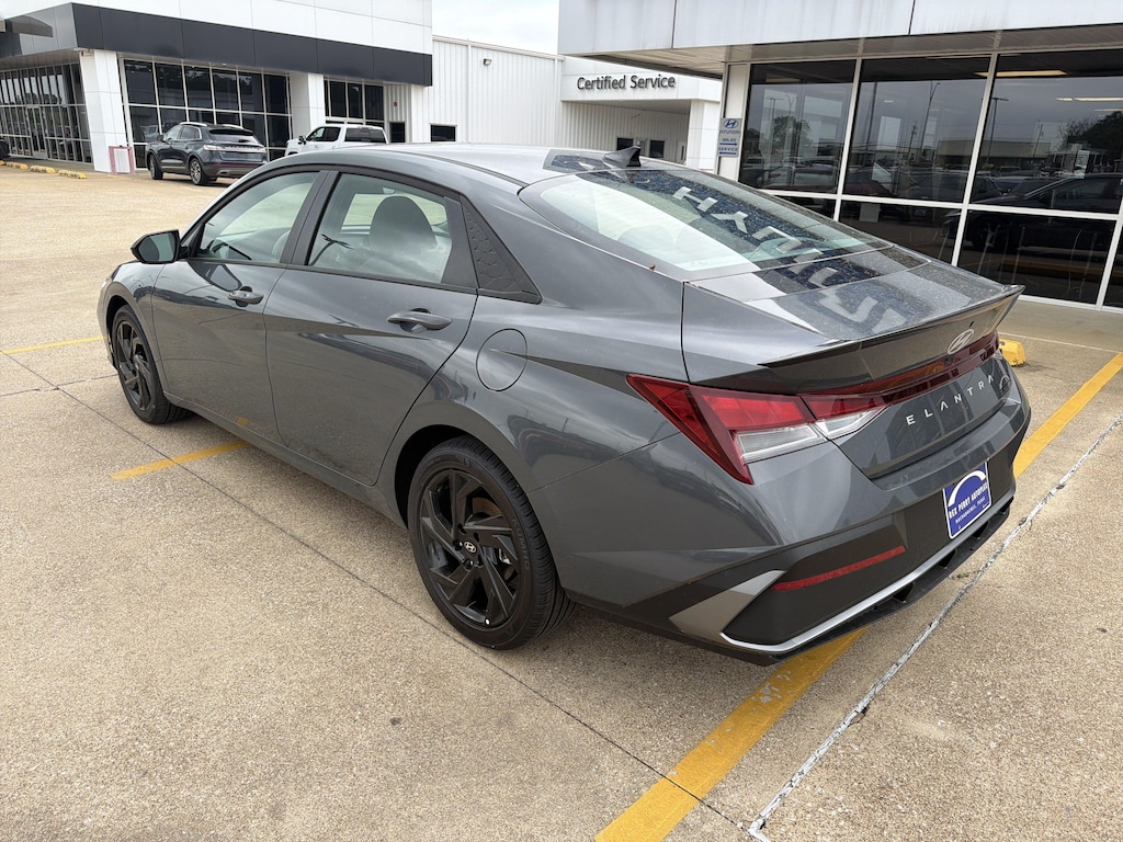 New 2026 Hyundai Elantra SEL Sport Sedan