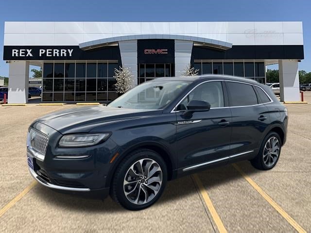 2022 Lincoln Nautilus Reserve FWD's photo