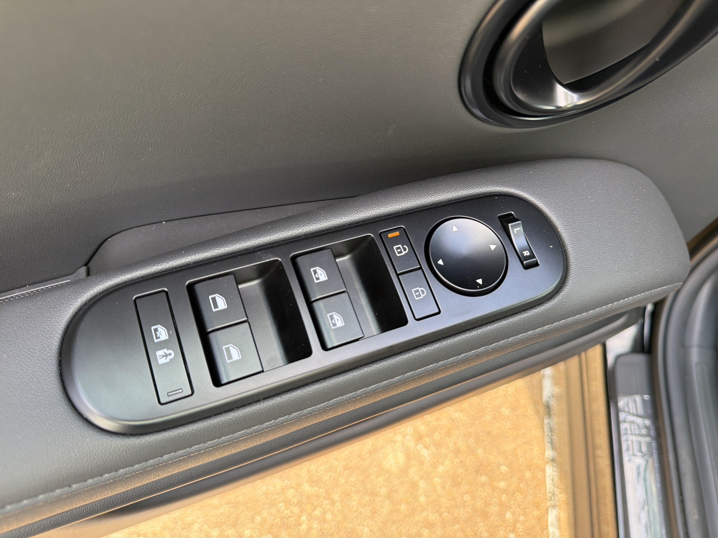 2026 Hyundai Palisade XRT Pro - Photo 13