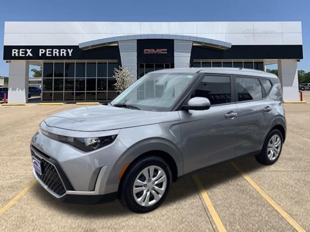 Used 2023 Kia Soul LX Hatchback