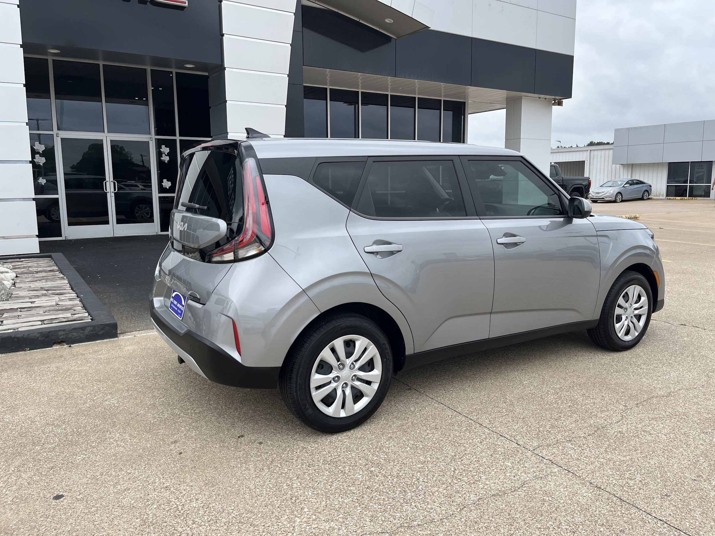 2023 Kia Soul 2.0L LX IVT's photo