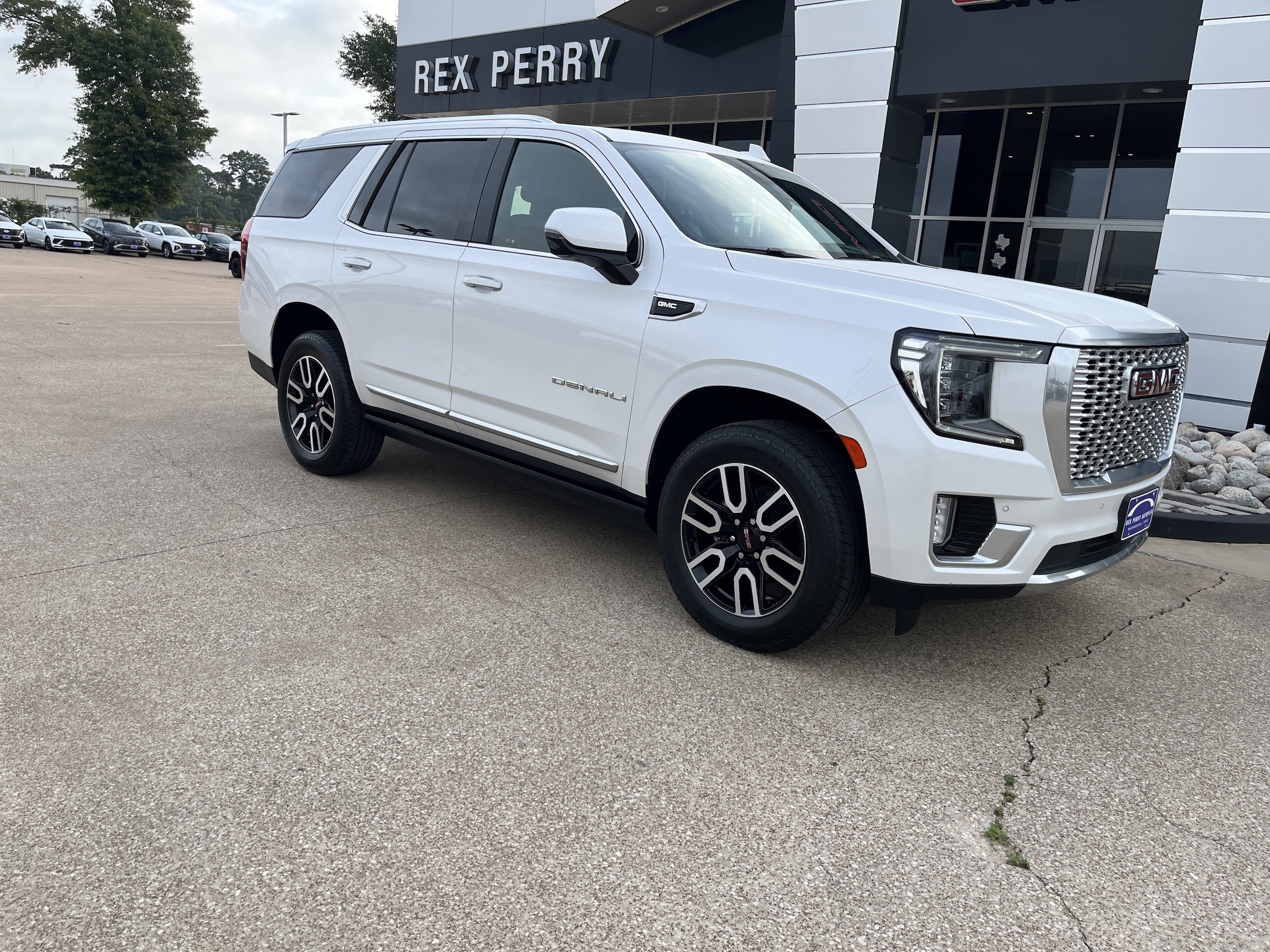 2022 GMC Yukon 2WD Denali's photo