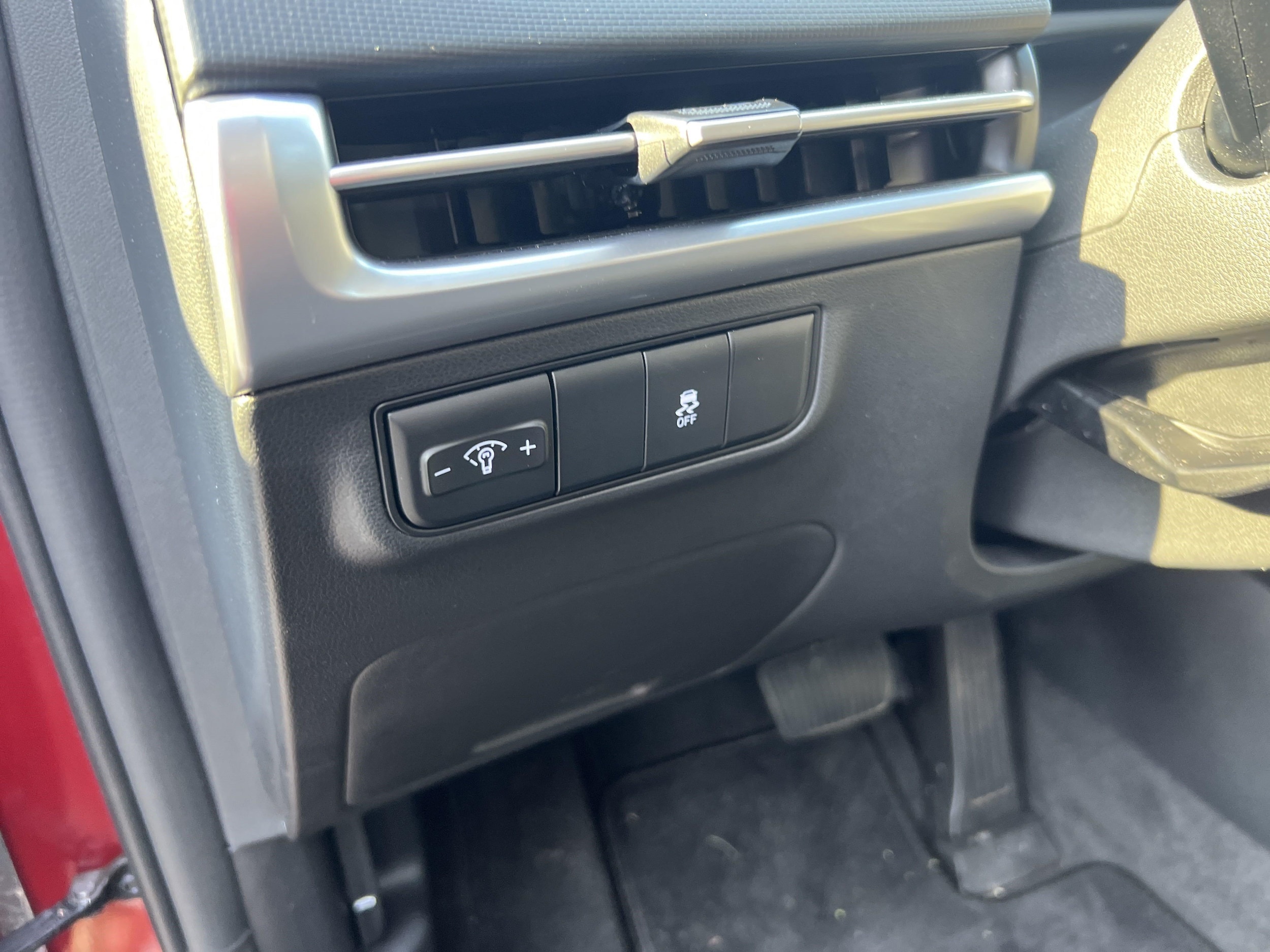 2025 Hyundai Tucson SE - Photo 14