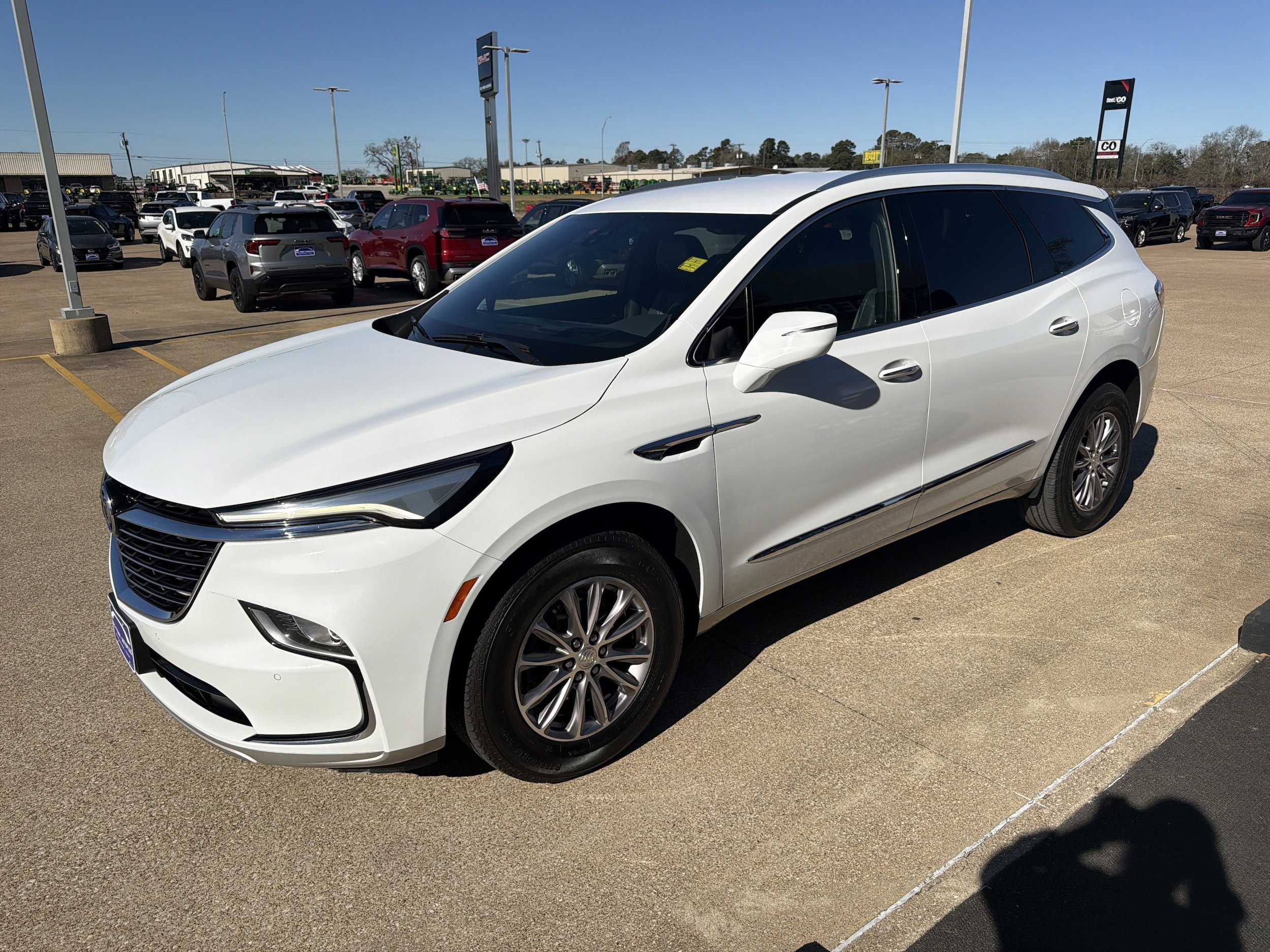 2022 Buick Enclave Premium's photo