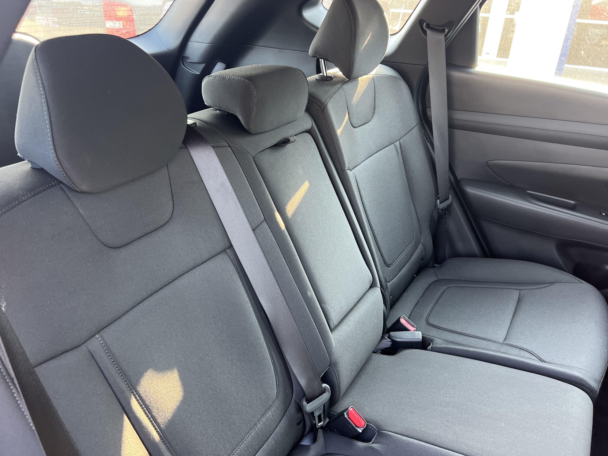 2025 Hyundai Tucson SE - Photo 8
