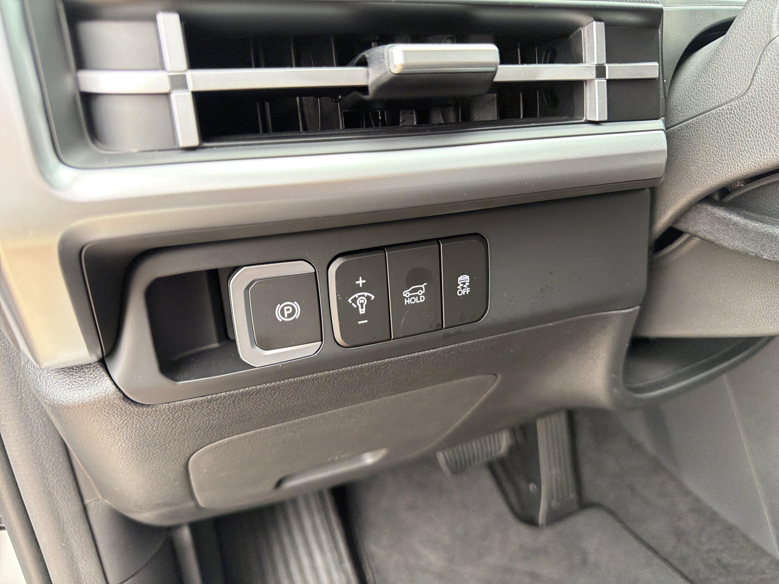2026 Hyundai Santa Fe SEL - Photo 14