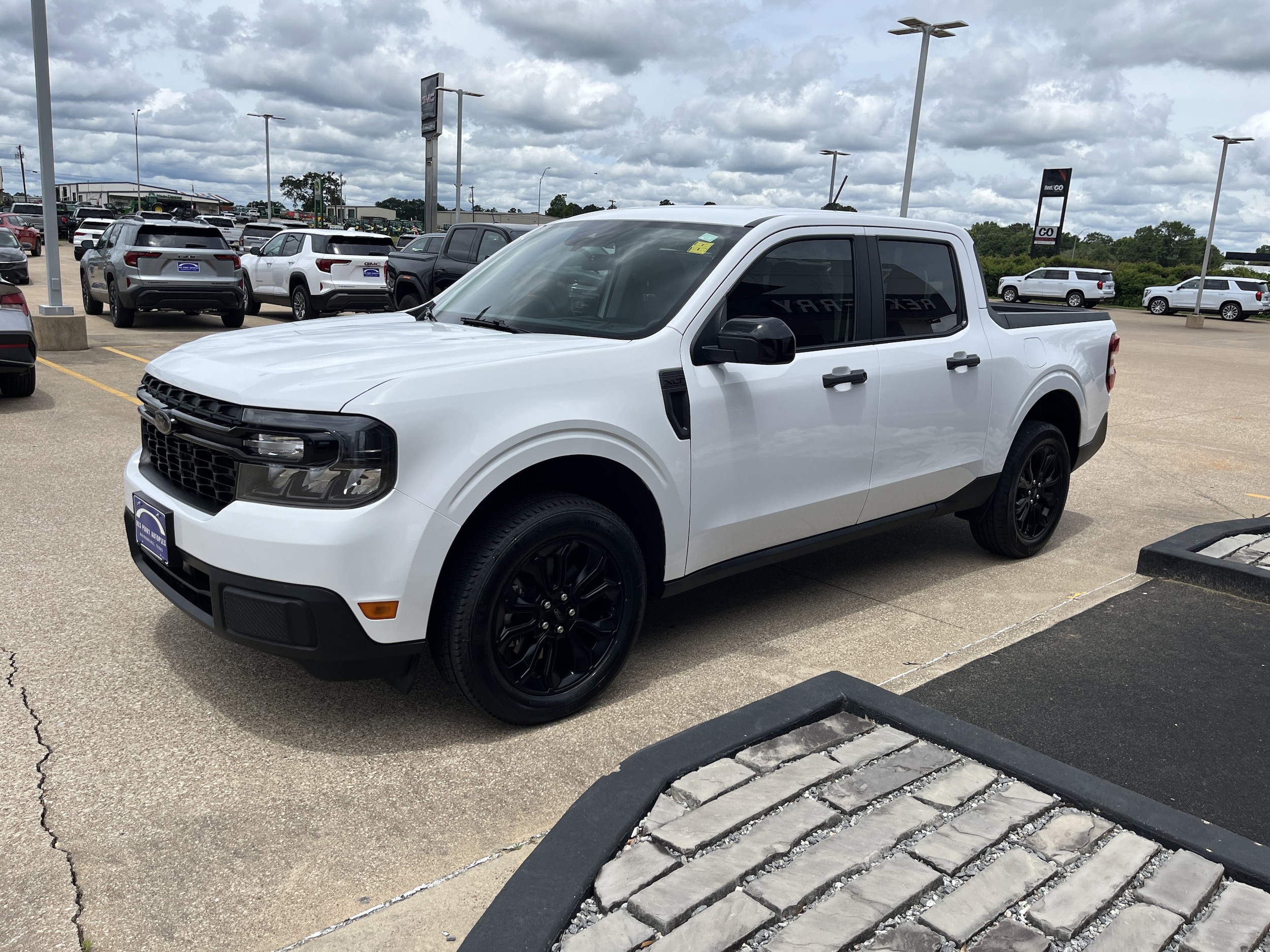 2024 Ford Maverick XLT FWD's photo