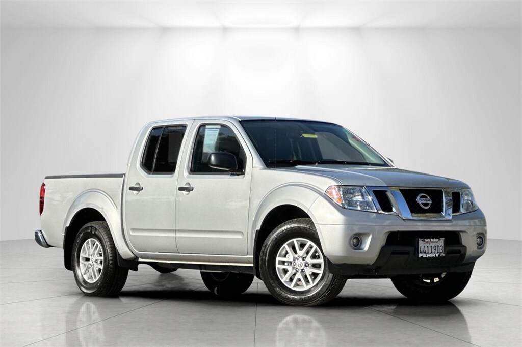 Used 2020 Nissan Frontier SV Truck Crew Cab
