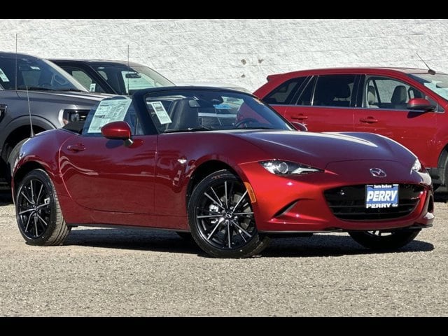 2026 Mazda MX-5 Miata Grand Touring's photo