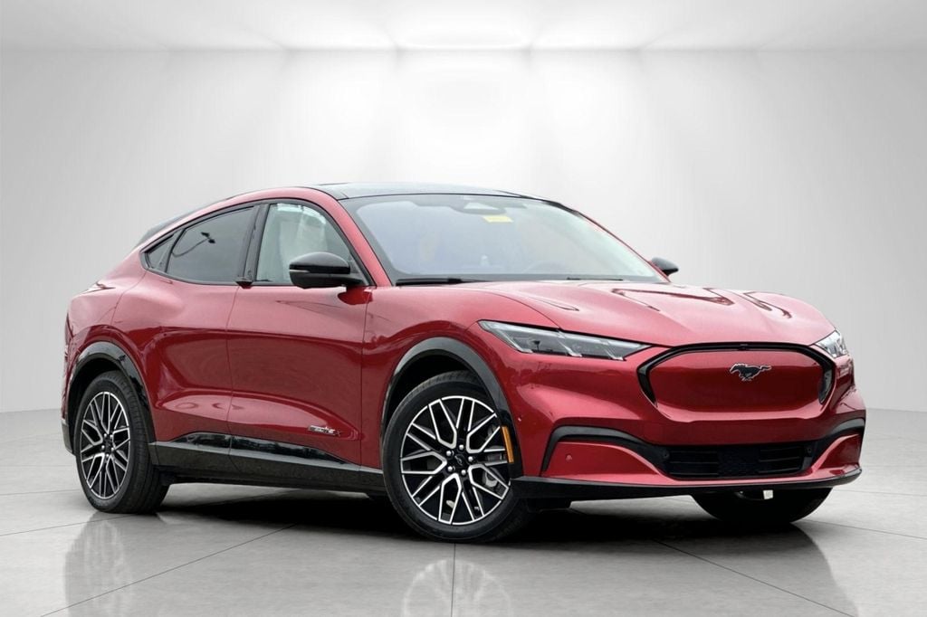2024 Ford Mustang-Mach-e Premium's photo