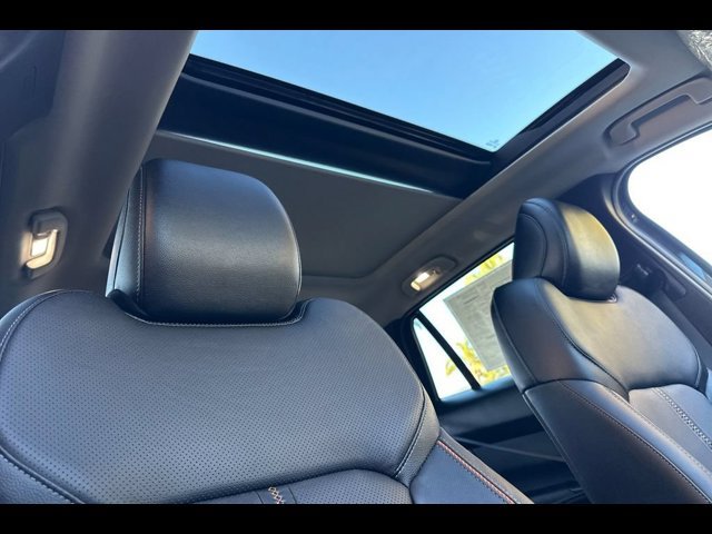 2025 Mazda CX-50 Premium Plus - Photo 13