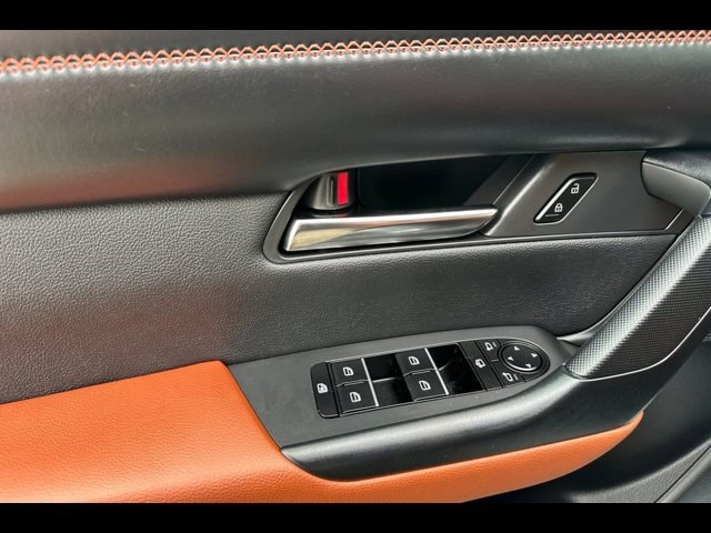 2025 Mazda CX-50 Premium Plus - Photo 8