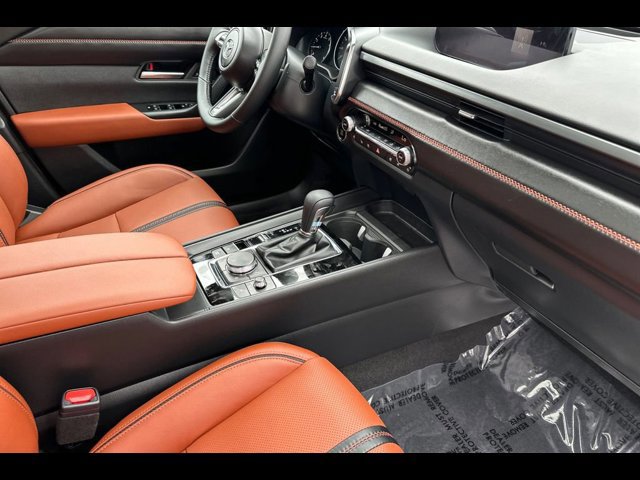 2025 Mazda CX-50 Premium Plus - Photo 13