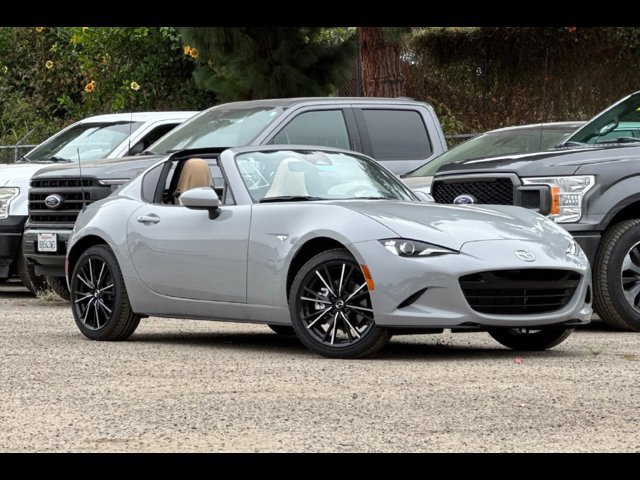 2026 Mazda MX-5 Miata RF Grand Touring CONVERTIBLE