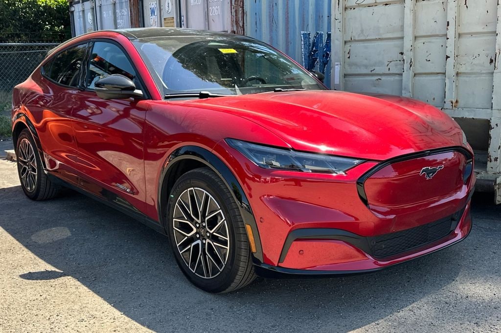 Used 2024 Ford Mustang Mach-E Premium SUV