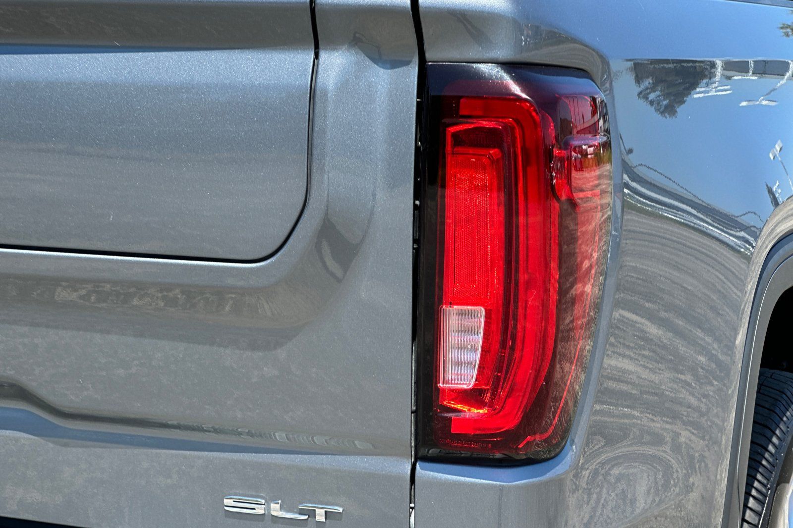 2020 GMC Sierra 1500 SLT - Photo 26