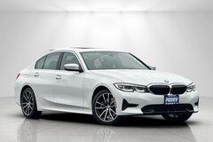 2020 BMW 3 Series 330i Sedan