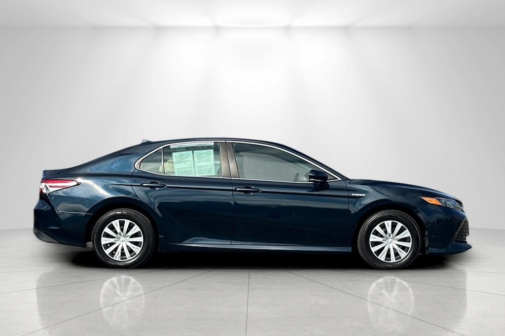 Used 2020 Toyota Camry Hybrid LE Sedan