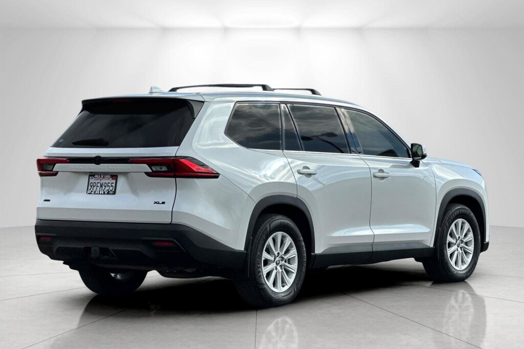 Used 2024 Toyota Grand Highlander XLE SUV