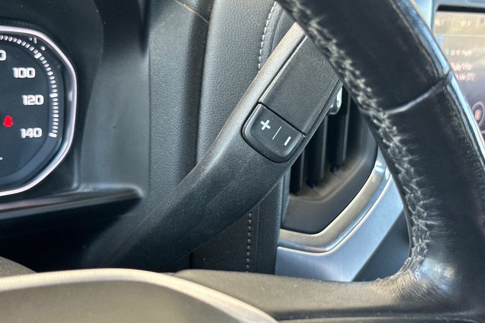 2020 GMC Sierra 1500 SLT - Photo 20