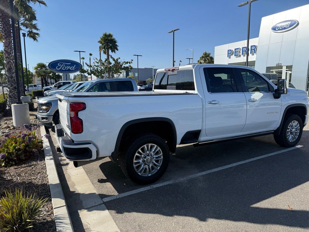 Used 2021 Chevrolet Silverado 3500HD High Country Truck