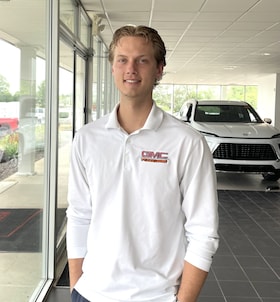 Staff member Austin Radwanski from ID_607dec213ebd