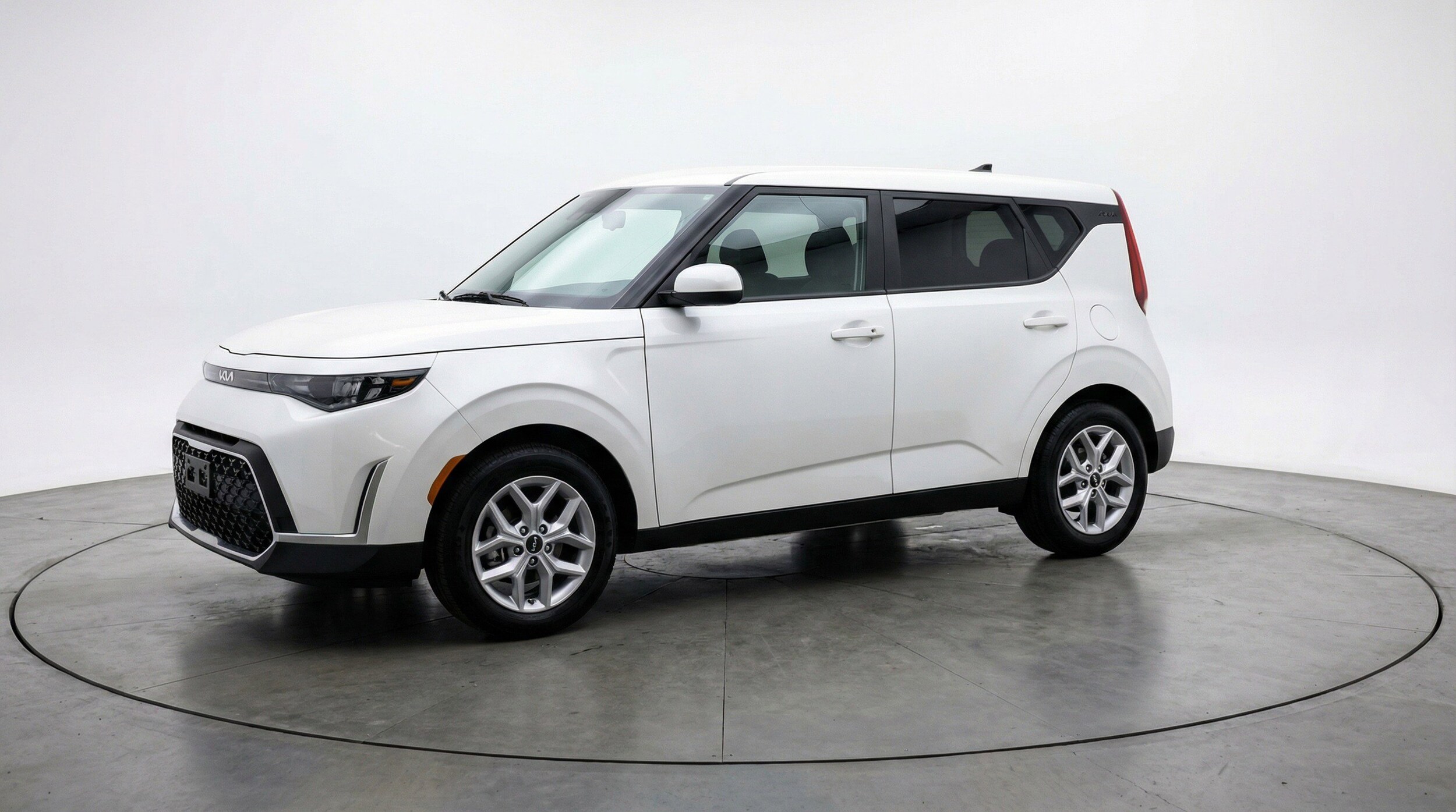 Thumbnail: 2025 Kia Soul - 3