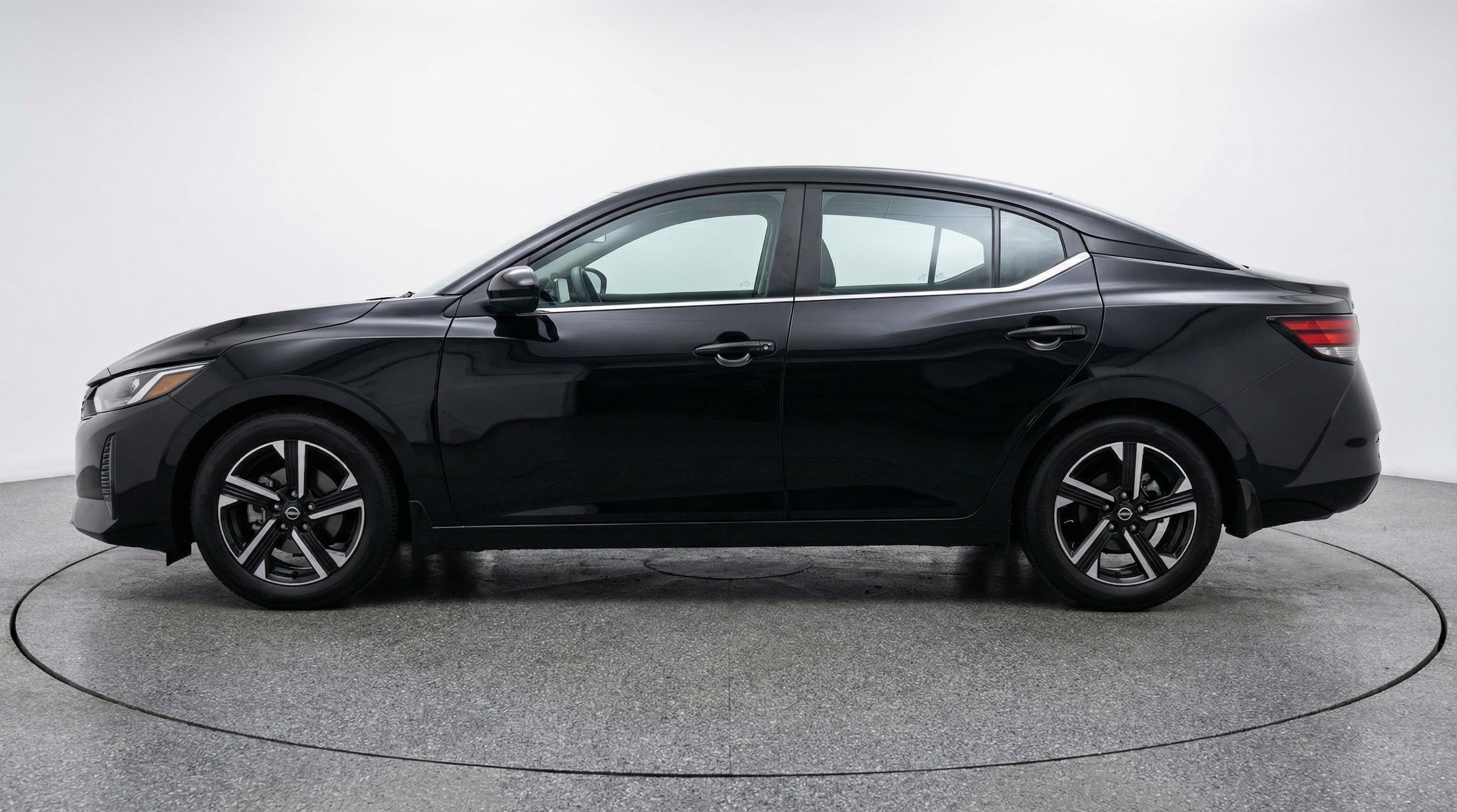 Thumbnail: 2025 Nissan Sentra - 5