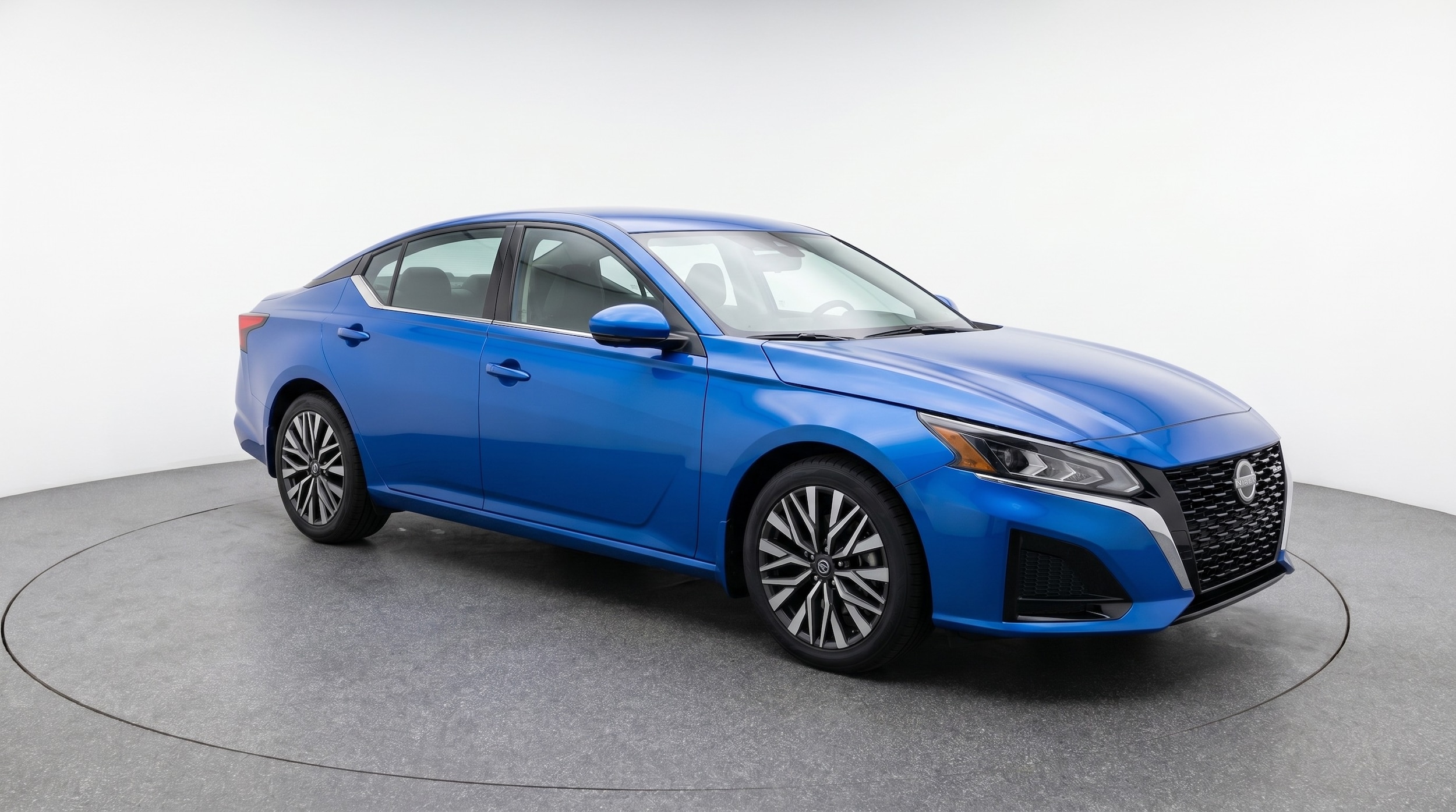 Thumbnail: 2025 Nissan Altima - 1