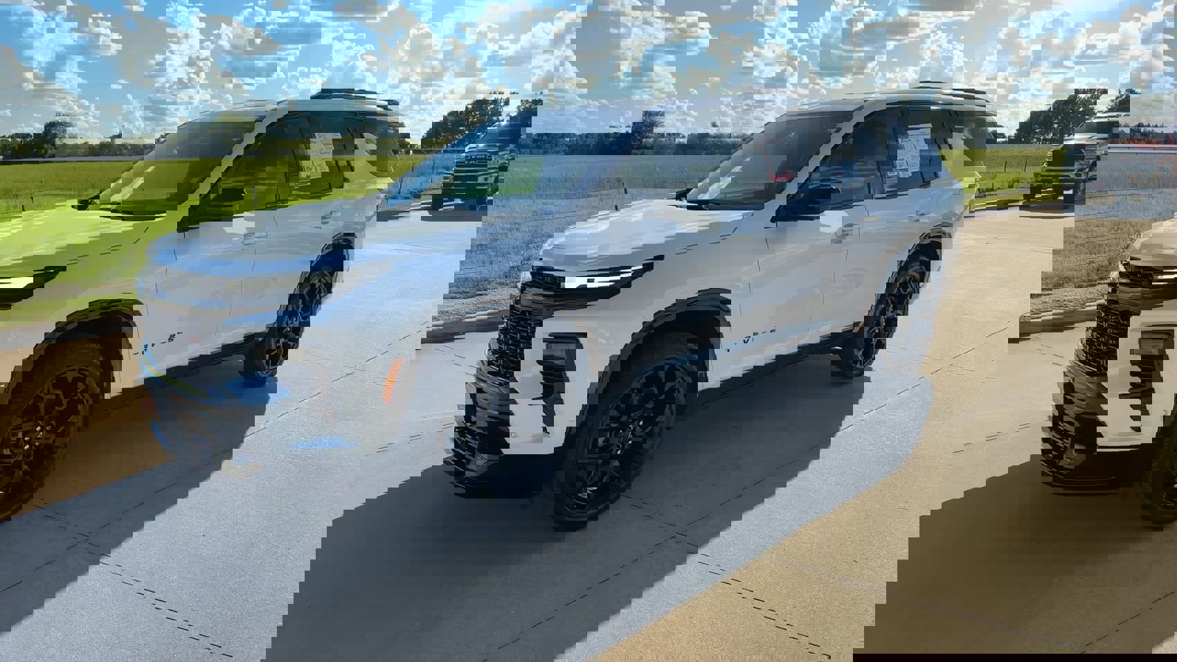 2024 Chevrolet Traverse RS photo 3
