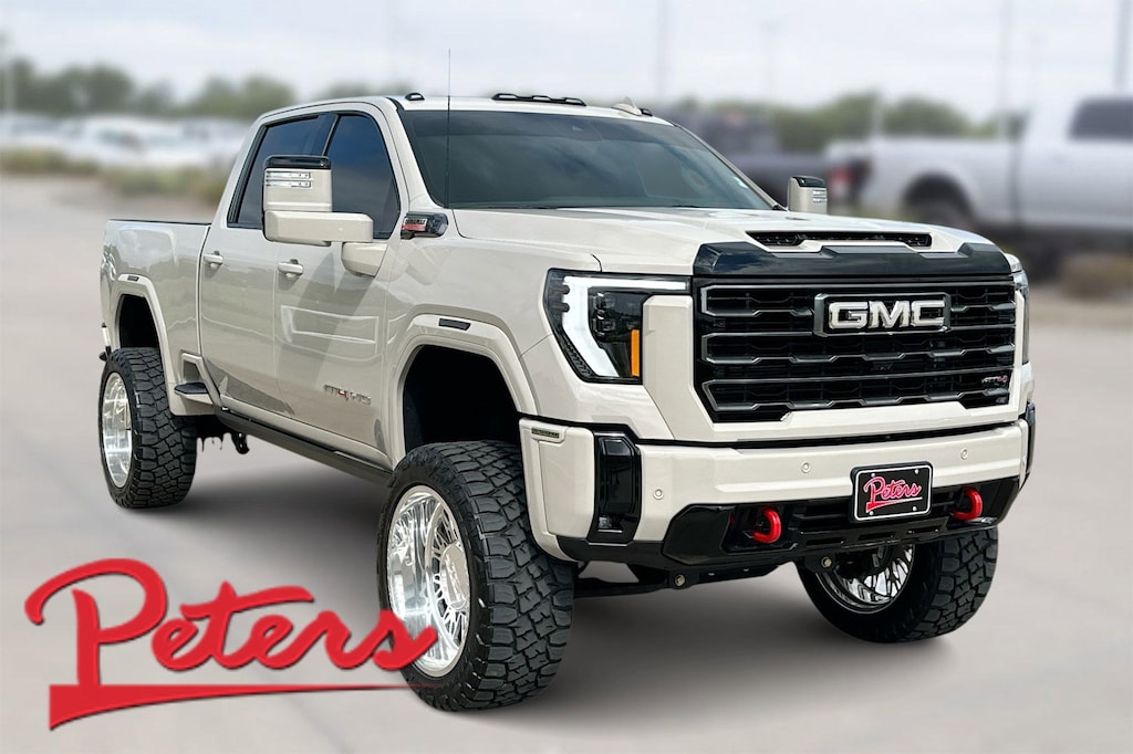 Used 2026 GMC Sierra 2500HD AT4 4WD Crew Cab 159 AT4
