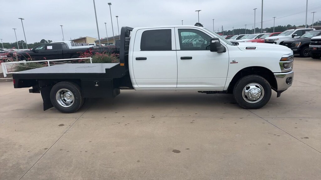 New 2026 Ram 3500 Chassis Cab Tradesman/Big Horn Pickup