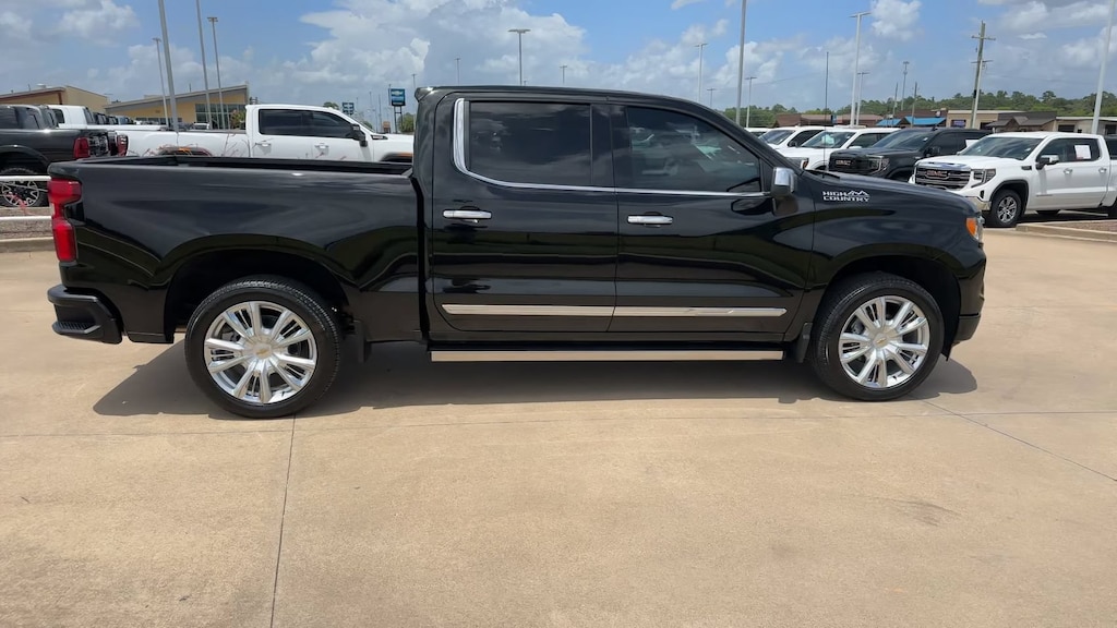 Used 2026 Chevrolet Silverado 1500 High Country 4WD Crew Cab 147 High Country